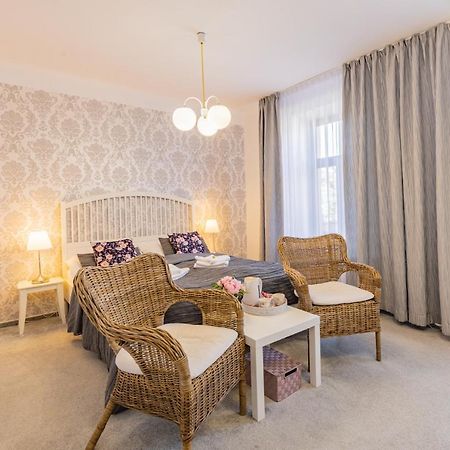 Hotel Amadeus Чешка Будьовица Екстериор снимка