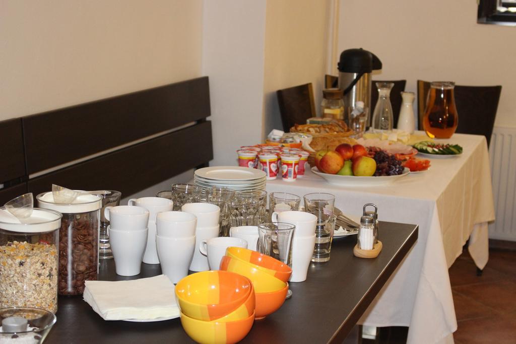 Hotel Amadeus Чешка Будьовица Екстериор снимка