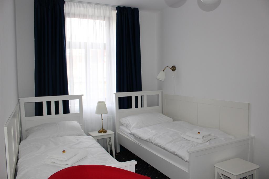 Hotel Amadeus Чешка Будьовица Екстериор снимка