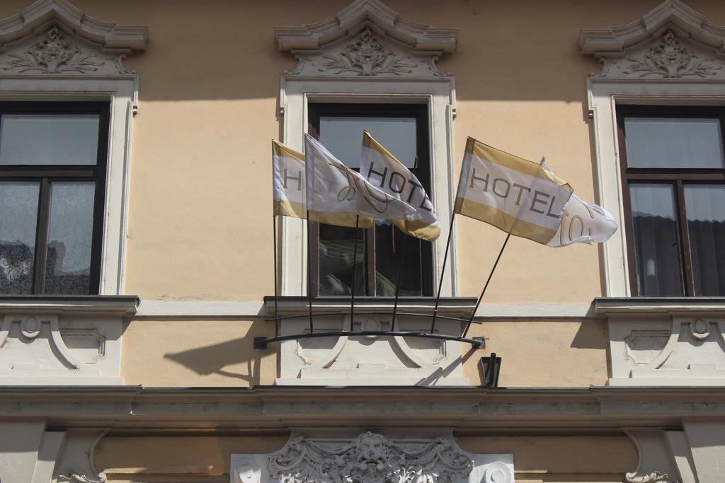 Hotel Amadeus Чешка Будьовица Екстериор снимка