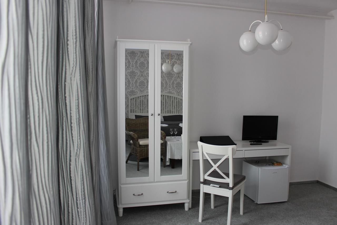 Hotel Amadeus Чешка Будьовица Екстериор снимка