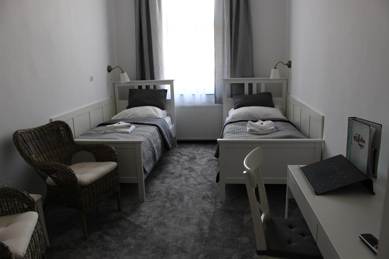 Hotel Amadeus Чешка Будьовица Екстериор снимка